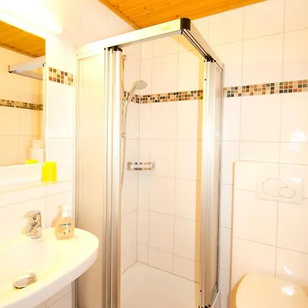 Garni Hochwurzen מלון 3*